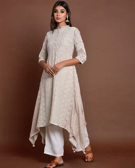 Dusty Beige Cutwork Embroidered High Low Kurta And Off White Lace Pin