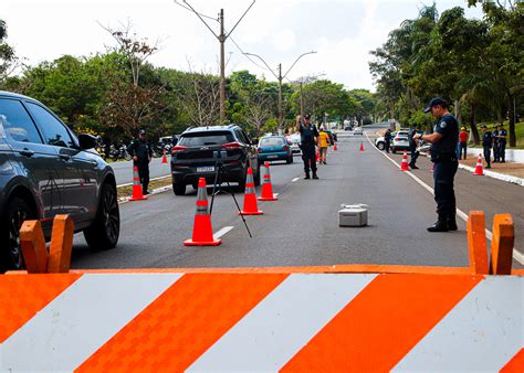 Guarda Municipal De Santa B Rbara Doeste Realiza Blitz Educativa De