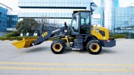 China XCMG 1 Ton Mini Wheel Loader Lw156fv Articulated Wheel Front