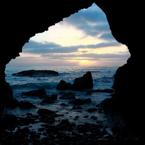 12 Cool Sea Caves In Southern California