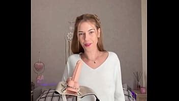 JOI Anal y Masturbación Te acompaño con mi Strapon XVIDEOS