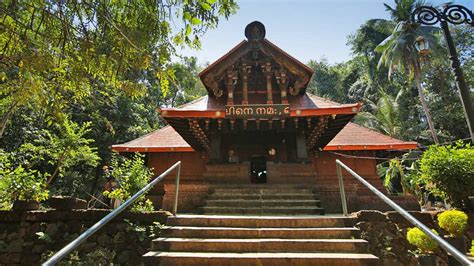 Kottiyoor Siva Temple | Akkare Kottiyoor and Ikkare Kottiyoor ...