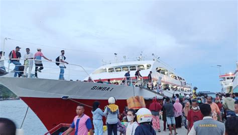 Kapal Rute Sanana Ternate Alami Patah Kemudi Di Perairan Mangoli