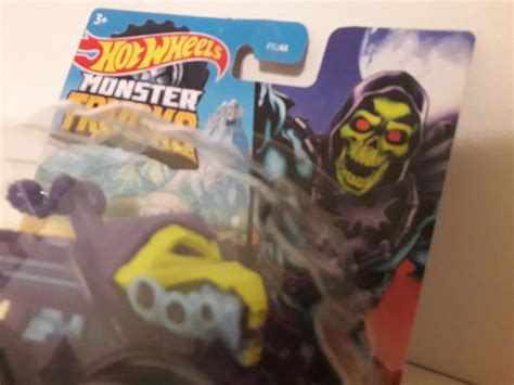 Hot Wheels Monster Trucks Skeletor