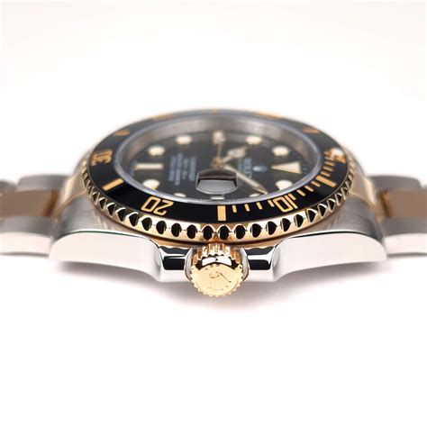 Rolex Submariner Date Ln Steel Gold