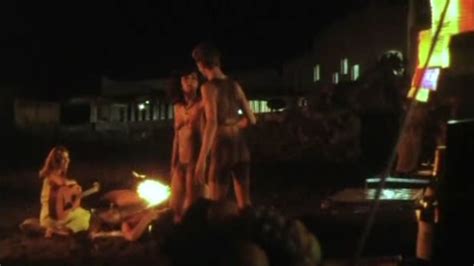 Naked Lilli Carati In Senza Buccia