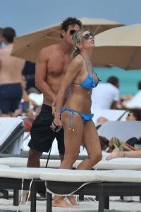 Rita Rusic In An Elegant Bikini On The Beach In Miami Lacelebs Co