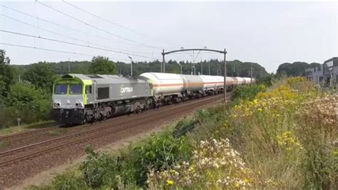 Captrain Komt Met Een Keteltrein Langs Tilburg Reeshof Youtube