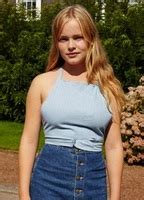 Nude Celebrities From Netherlands