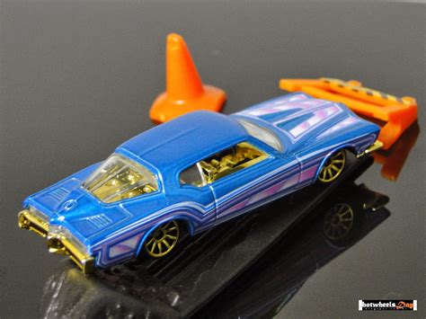 Hotwheels Day 1971 Buick Riviera Hot Wheels All Exclusive 10 Pk 2009