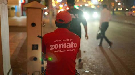 Zomato Introduces Cash Payment Feature With Instant Balance Credit To