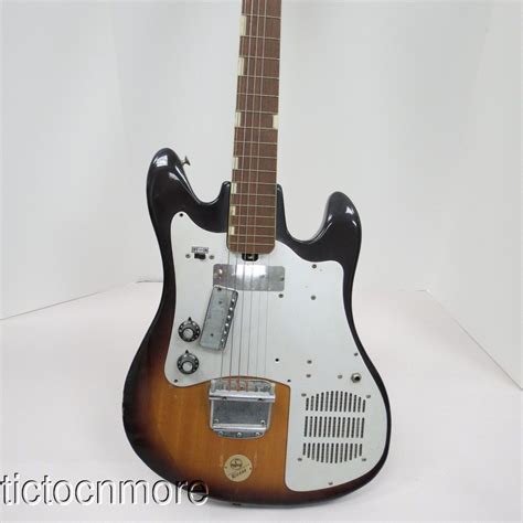 Teisco Del Rey Tre100 Vintage 1960s Japenese Guitar With Built In