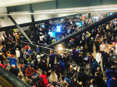 A Perfect Storm of Problems cause MAJOR delays at Sea-Tac Airport | No