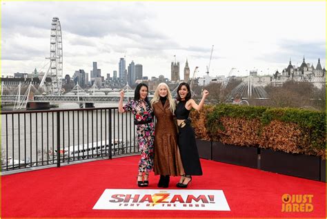 Shazam Fury Of The Gods Will Feature A Gay Superhero Writers Confirm Photo 4903381 DJ