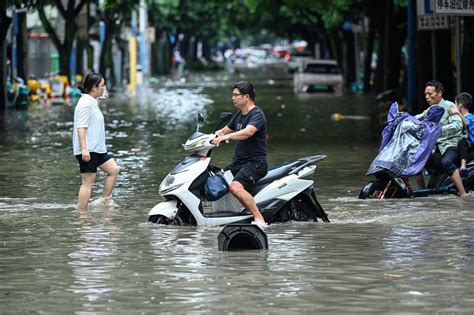 组图：广西遭大暴雨袭击 部分城区内涝严重 强降雨 特大暴雨 南宁 大纪元