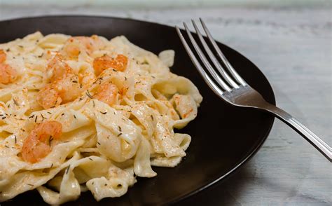 Fetuccini Alfredo Con Camarones Secretosdecocina