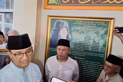 Silaturahmi Ke Ponpes Al Falak Pagentongan Bogor Anies Baswedan Minta