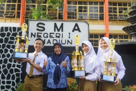 HANYA ADA 5 SMA TERBAIK DI KOTA MADIUN JAWA TIMUR Juaranya Bukan SMAN