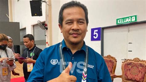 Azman Ikrar Jadi Pembangkang Berwibawa Di Parlimen TVS