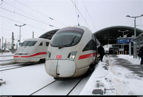 Eine BR 401 als verspäteter ICE 707 Linie 18 von Hamburg Altona nach