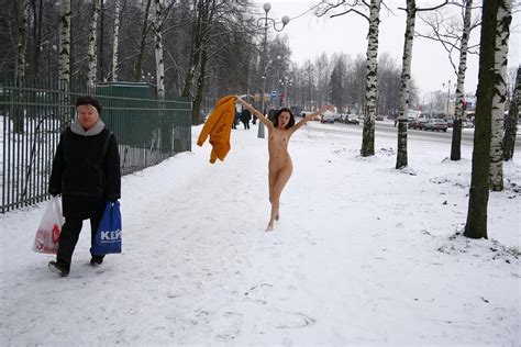 Crazy Russian Walks Naked At Winter Near Bus Station Russian Sexy Girls