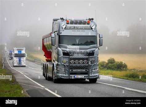 Scania 660 Hi Res Stock Photography And Images Alamy