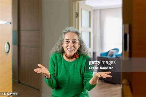 Open Front Door Shocked Photos And Premium High Res Pictures Getty Images