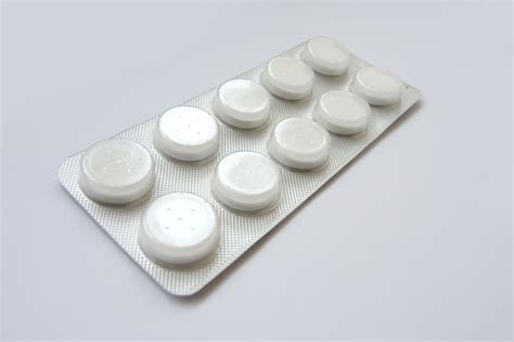 Metronidazole For Dogs | 4 Common Uses, Dosage, Effect