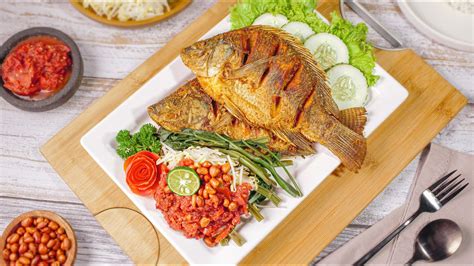 Ikan Mujair Goreng Sambal Plecing Perpaduan Serasi Antara Ikan Dan