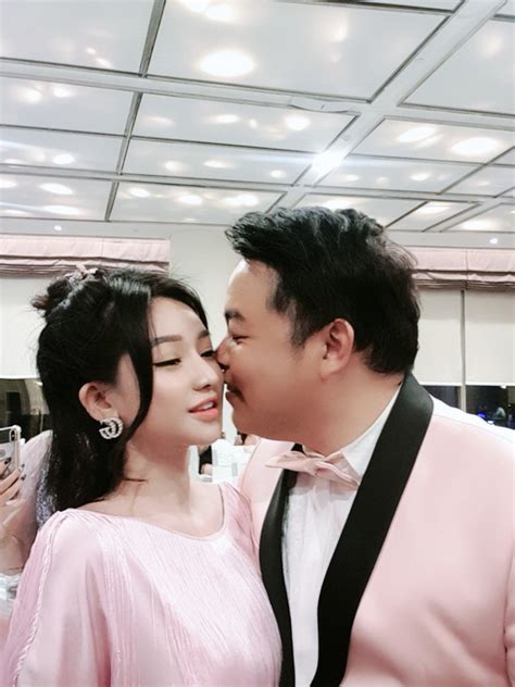 Quang L G Y Nh C Nh I V Nh Gi Ng Chi U H Nh Ng Ph N C M V I Hot Girl N Ng B Ng