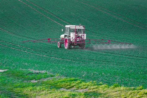 Sabes qué son los herbicidas selectivos Agroptima