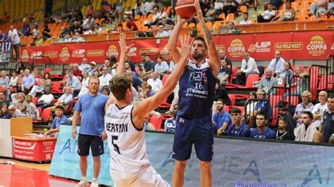 Supercoppa Lnp Orzinuovi Cede Di Un Soffio Alla Fortitudo Bologna