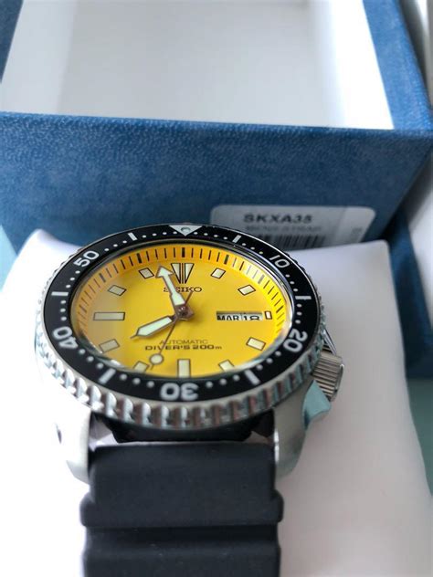 Rare Seiko Skxa35 Yellow Automatic Dive Watch With Rubber Strap Men S Fashion Watches