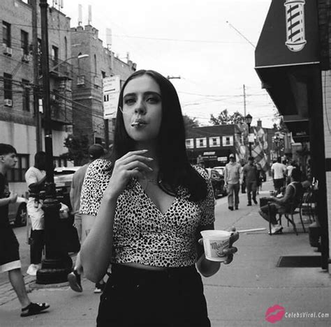 Bel Powley Nude And Sex Scene Celebsviral