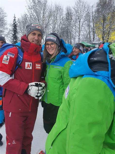 Fanfahrt Kitzbühel 2023 Fanclub Oti Striedinger