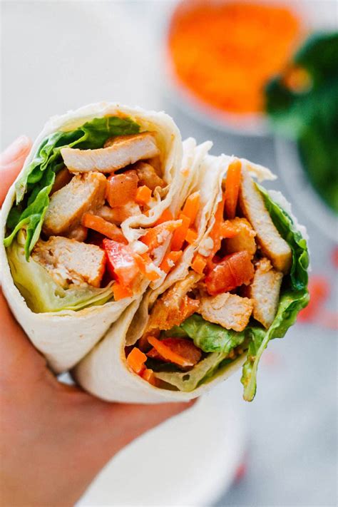 Buffalo Chicken Wraps - Easy Chicken Recipes