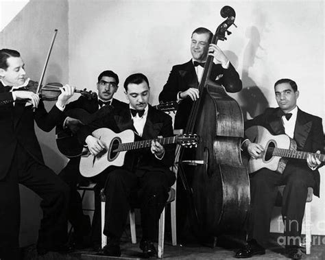 Quintette De Hot Club De France Poster By Bettmann Photos
