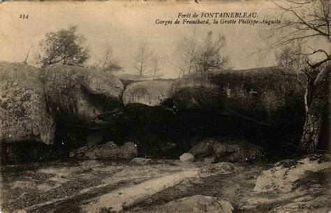 Foret de Fontainebleau Gorges de Franchard la Grotte Philippe A à