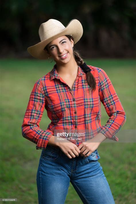 Pin On Cowgirl