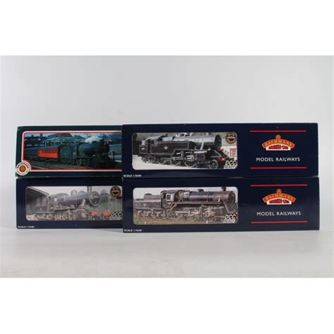 Bachmann Branchline OO Gauge Model Railways To Include 32827 Ivatt