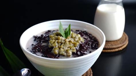 5 Rekomendasi Bubur Kacang Ijo Enak Dan Terkenal Di Bandung Cocok