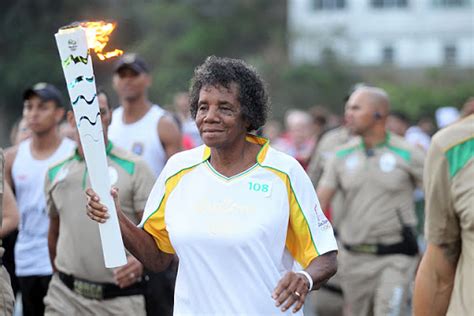 Atletas Negros Que Entraram Para A Hist Ria No Combate Ao Racismo