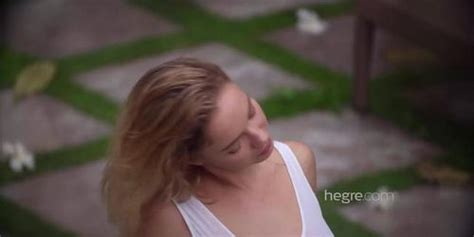 Natalia A Shooting Naked In Bali Tnaflix