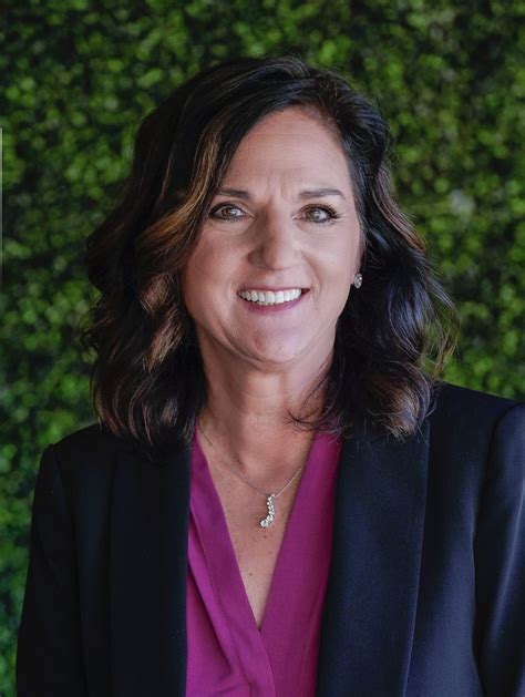 Healing Hospital Article By Laurie Eberst Best Companies Az 6