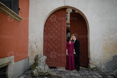 Argentine tango dancing couple poses 7092048 Stock Photo at Vecteezy