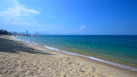 10 Best Beaches by Nha Trang, Vietnam