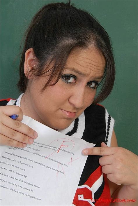 Sch Ne Latina Chica Babe Zeigt Ihren Nackten K Rper Und Ihre Gro En Br Ste Porno Bilder Sex