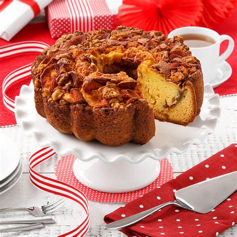 Apple Cinnamon Walnut Coffee Cake Mrs Fields®