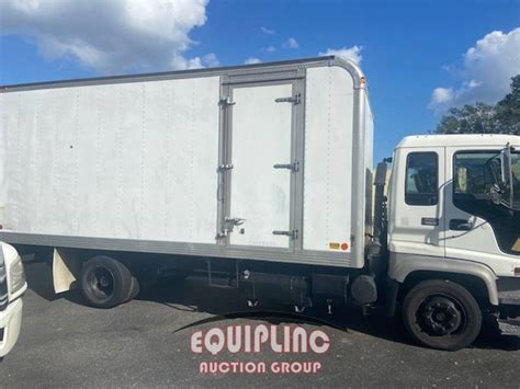 1998 GMC T6500 (For Sale) | Box Van | #CJJWJ513813