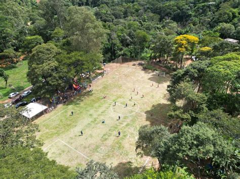 Prefeitura de Itabirito inaugura revitalização do campo de futebol do